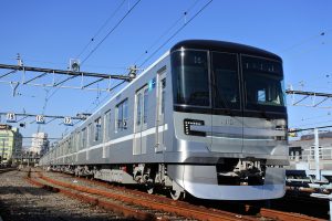 日比谷線新型車両13000系