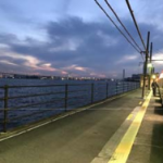 海芝浦駅（夕方）